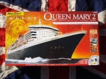 images/productimages/small/Queen Mary 2 voor Heller 1;700.jpg